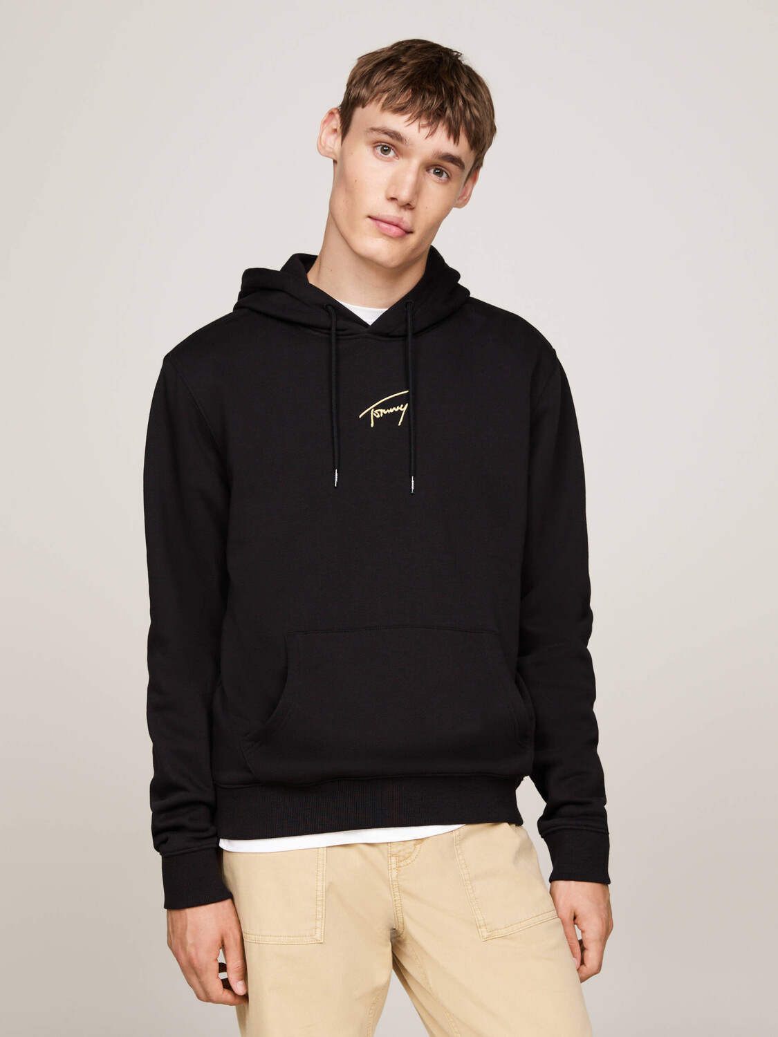 

Толстовка Tommy Jeans Regular Fit, черный