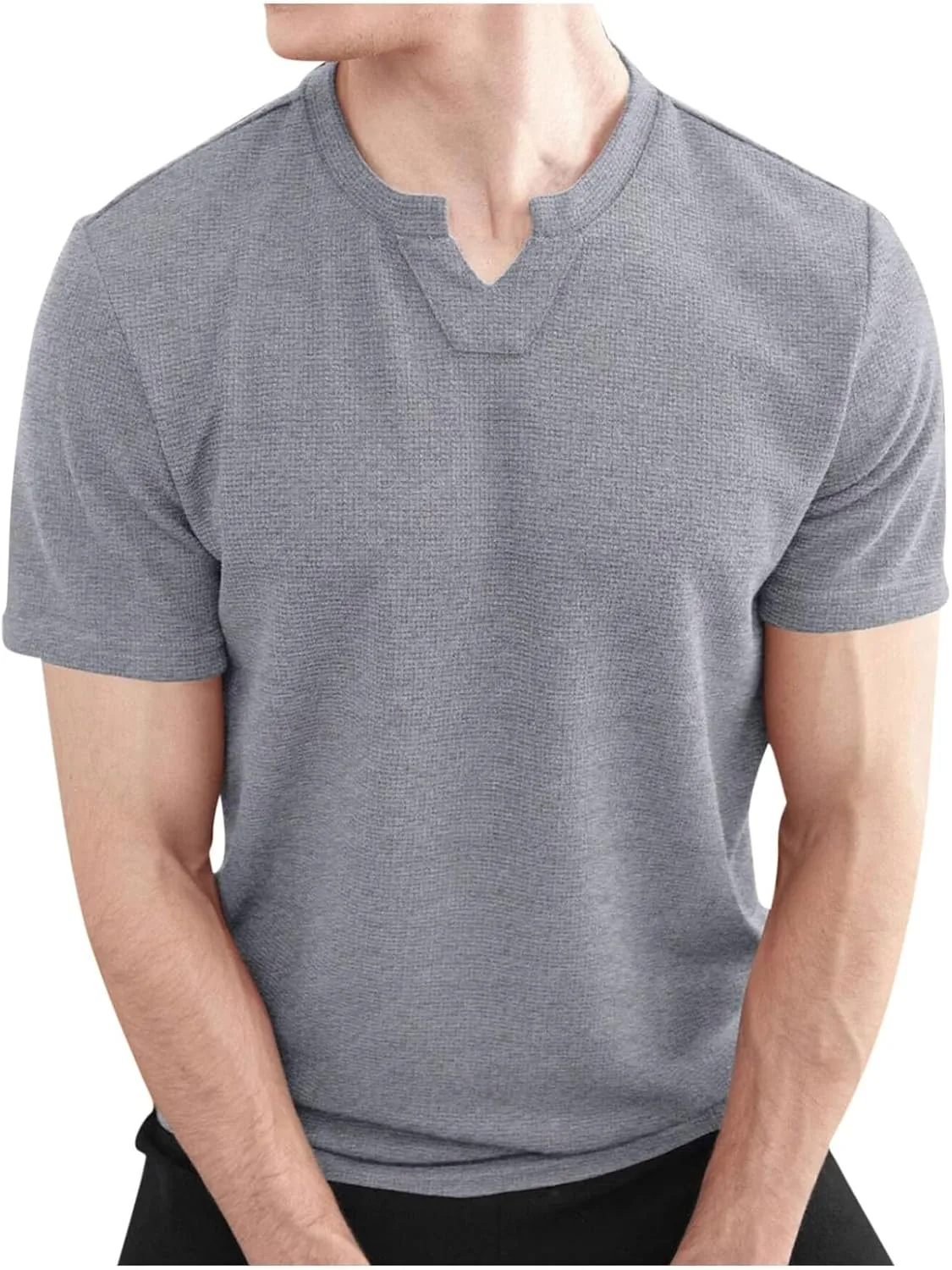 

Мужская футболка хенли с коротким рукавом и V-образным вырезом