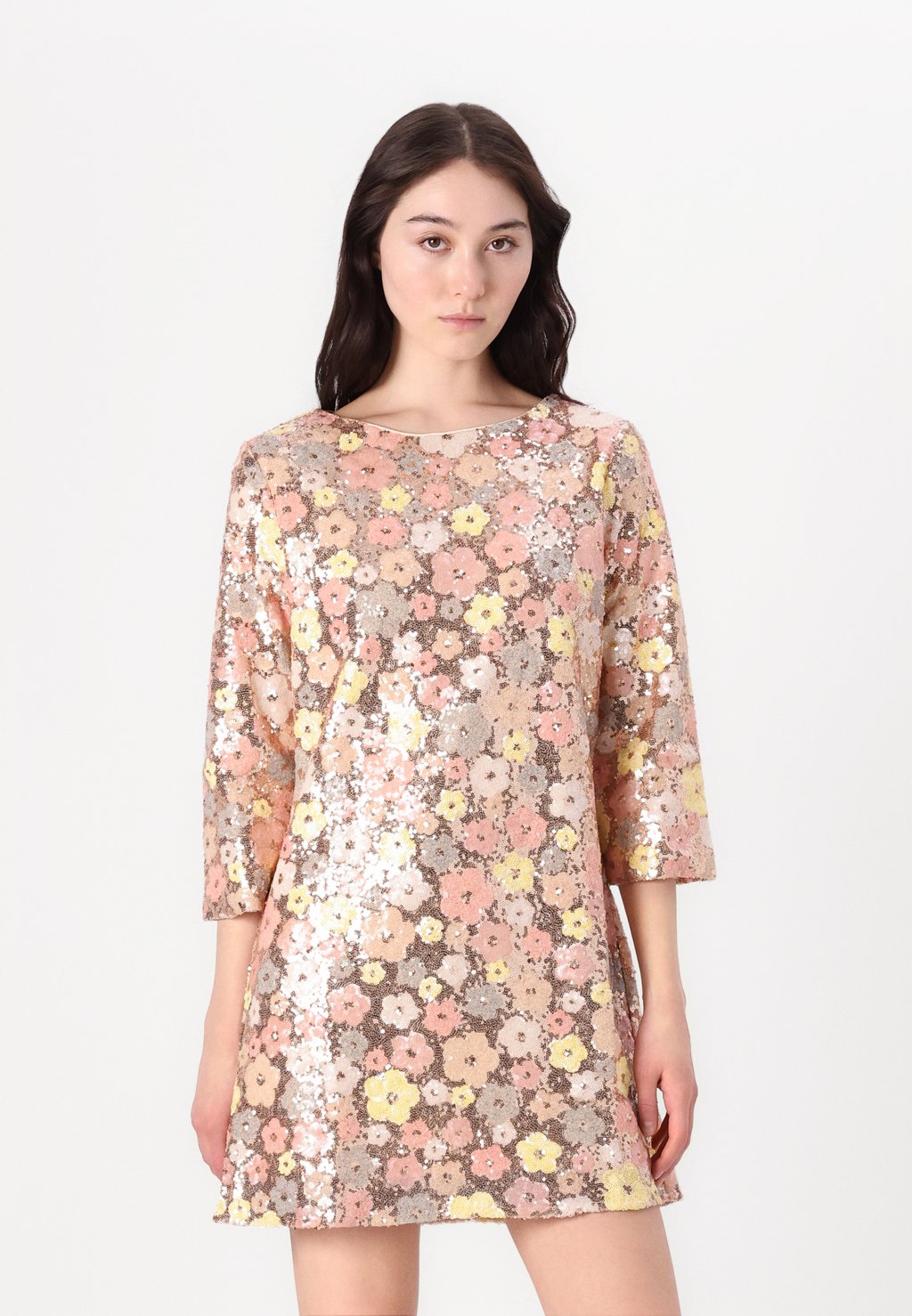 

Коктейльное/вечернее платье ALTERNIFOLIUS KEIRAN DRESS Bruuns Bazaar, мультиколор