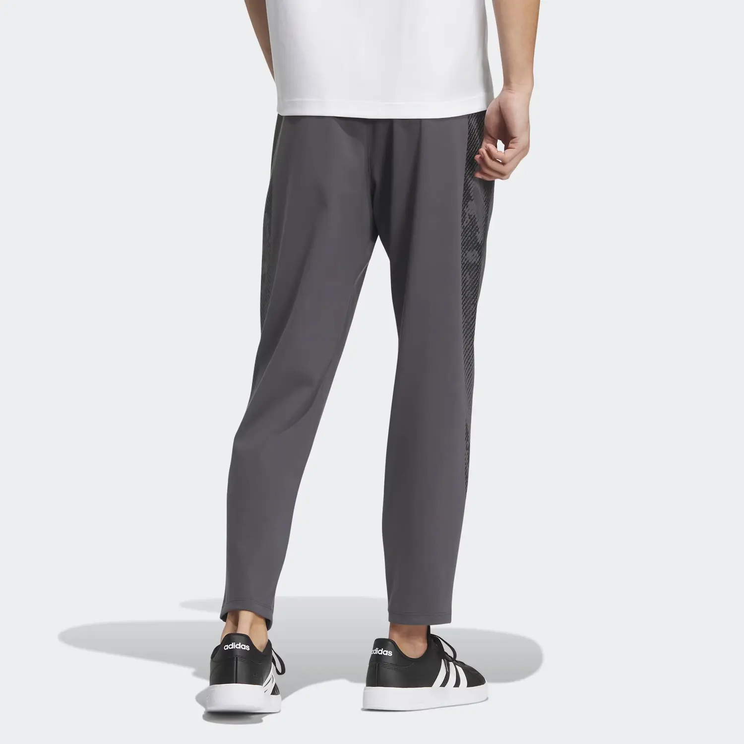 Qi White Stone Co-branded Model Knit Sweatpants Men Dark Gray Adidas, темно-серый — фото 3