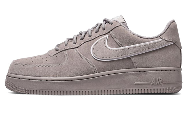 

Кроссовки Nike Air Force 1 Low '07 LV8 'Suede Pack'