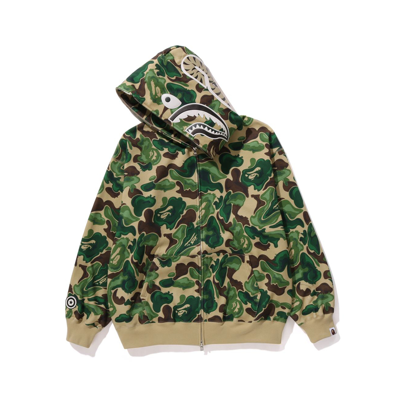 Футболка с камуфляжным принтом и акульим капюшоном на молнии A BATHING APE, зелёный GRX — фото 3