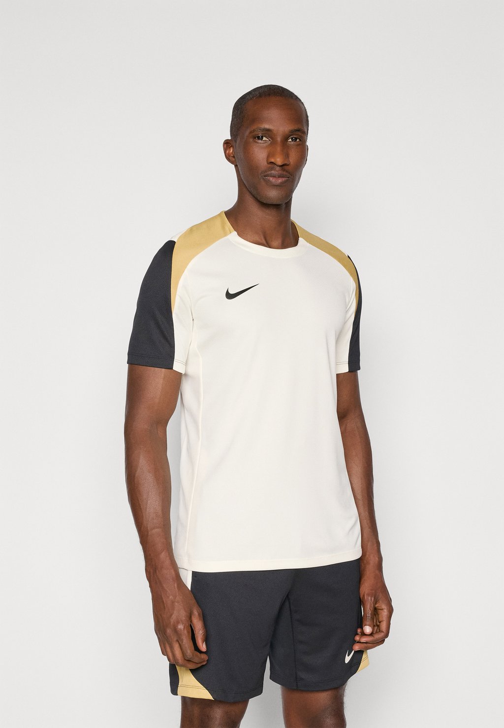 

Спортивная футболка DF STRK SS Nike Performance, бежевый