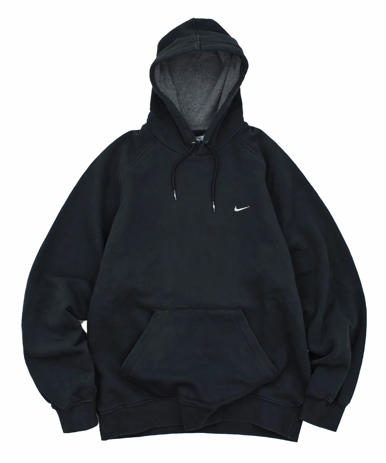 Винтажный свитшот Nike с вышивкой Swoosh, чёрный, размер L