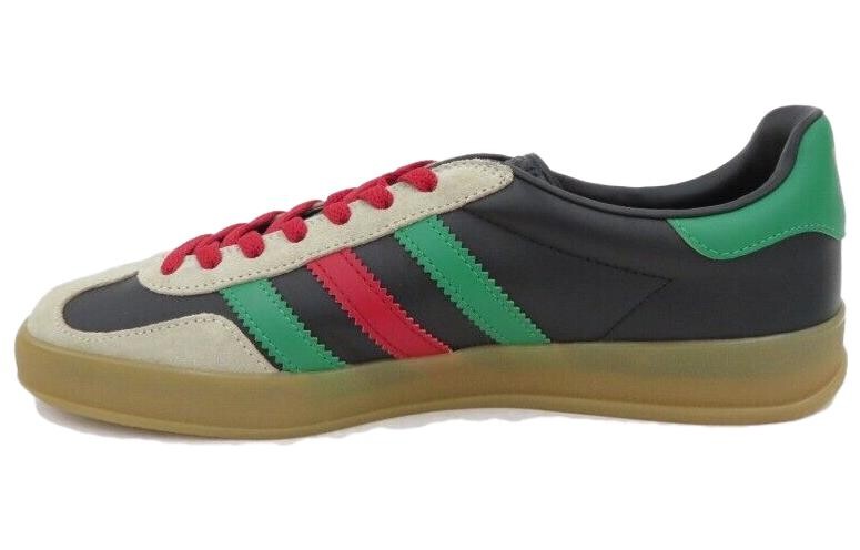 

Женская обувь для скейтбординга Gucci Gazelle