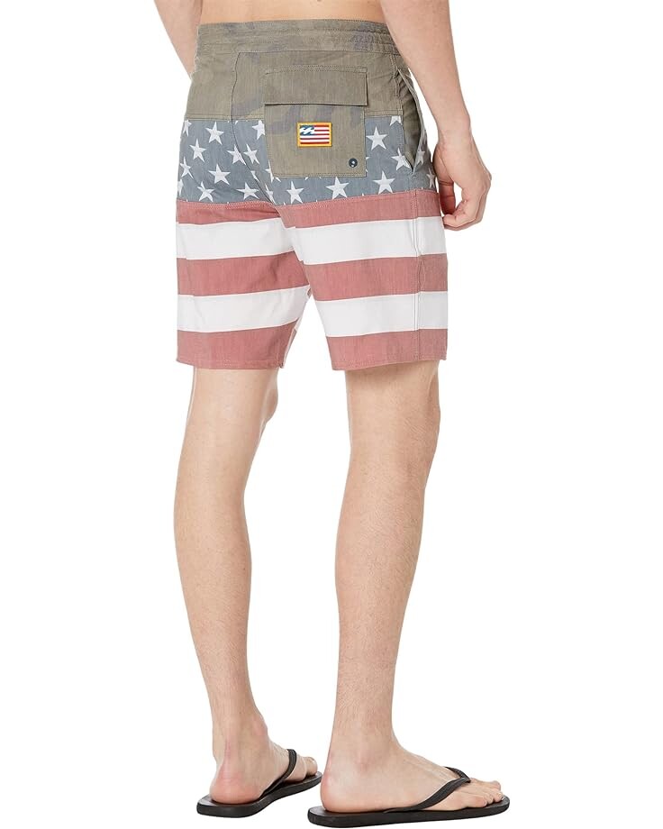 

Шорты для плавания Billabong Stars and Stripes Tribong Lo Tides 19" Boardshorts, цвет Red/White/Blue