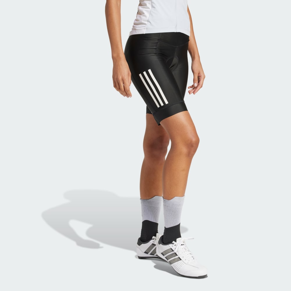 Спортивные шорты-леггинсы Adidas Essentials 3-Stripes Padded Cycling Shorts, черный — фото 3