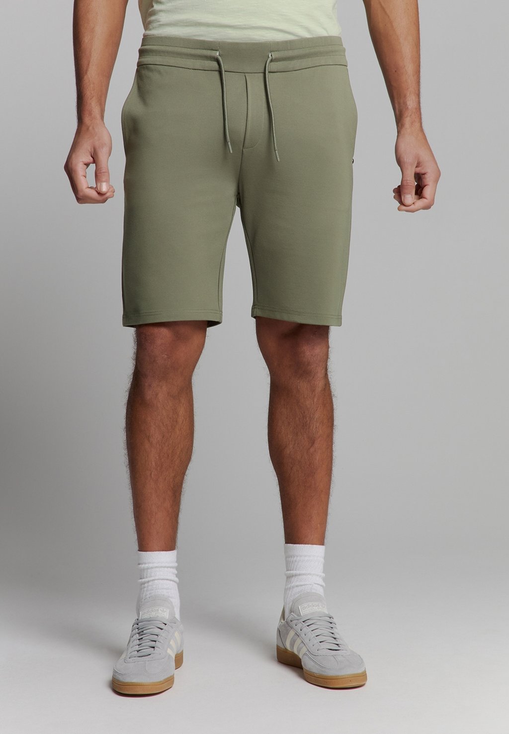 

Шорты Tracksuit bottoms NO EXCESS, хаки