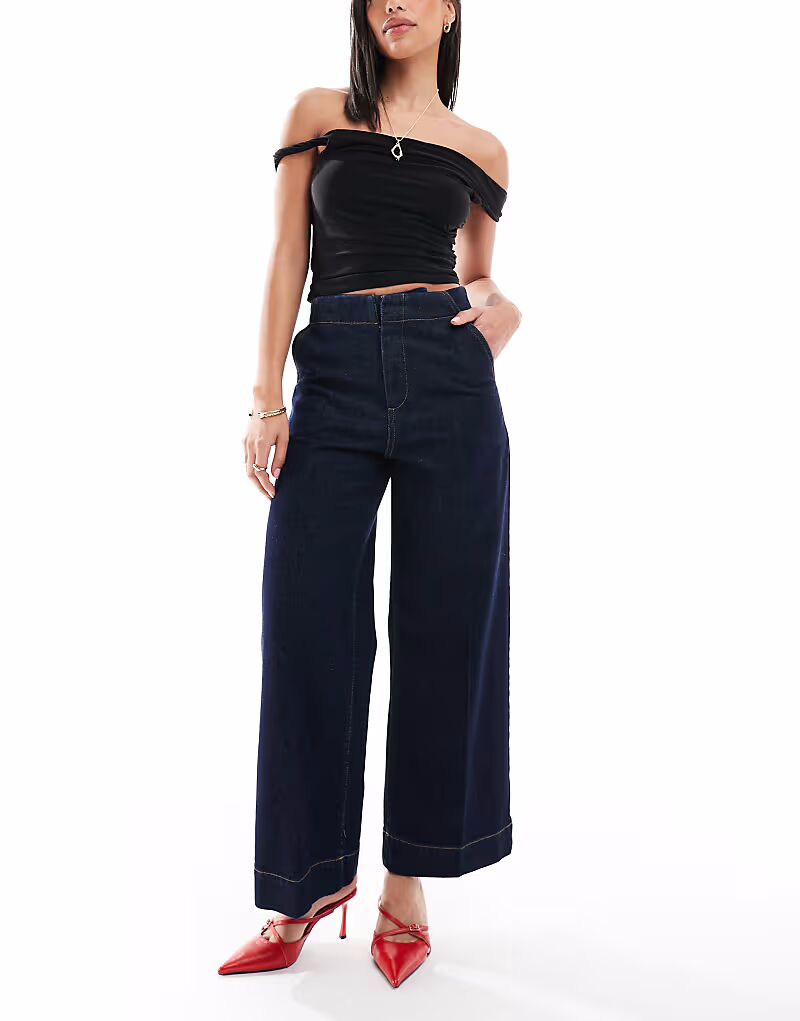 

Укороченные джинсы ASOS DESIGN свободного кроя со стрелками спереди, цвет: полинявший