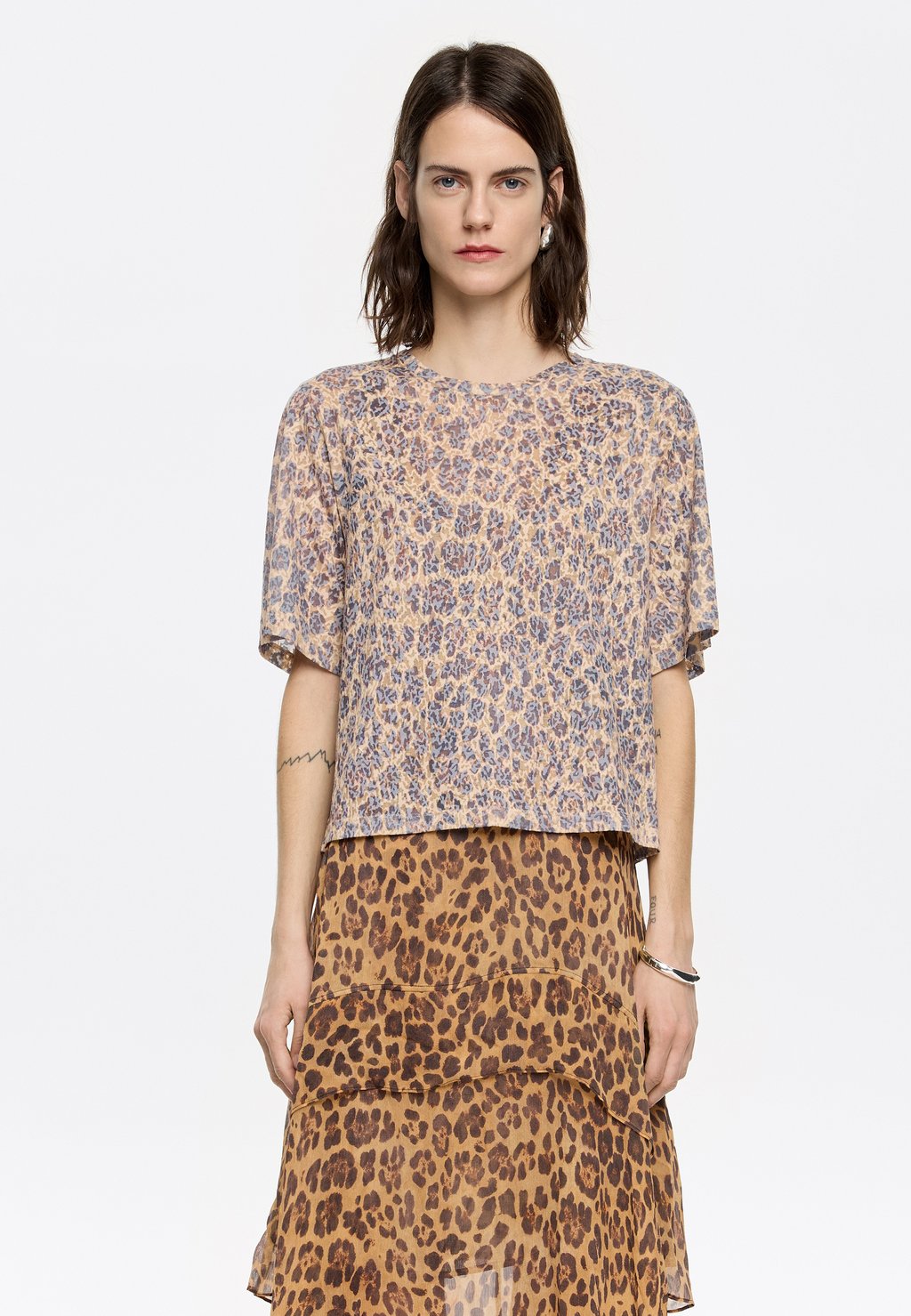 

Футболка с принтом LEOPARD Bimba Y Lola, коричневый