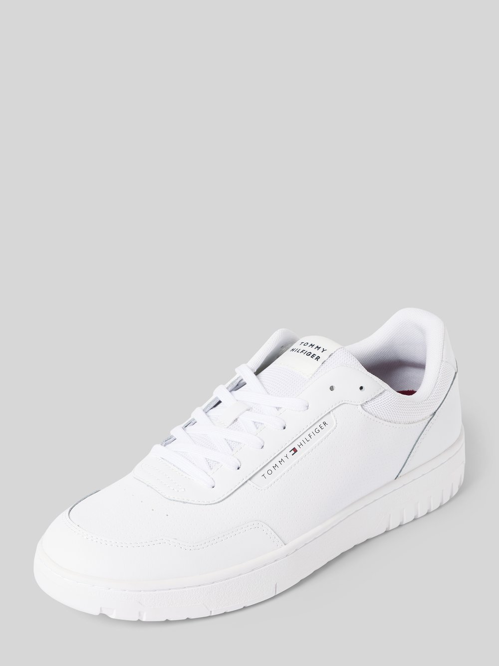 

Кроссовки со шнуровкой Tommy Hilfiger, белый