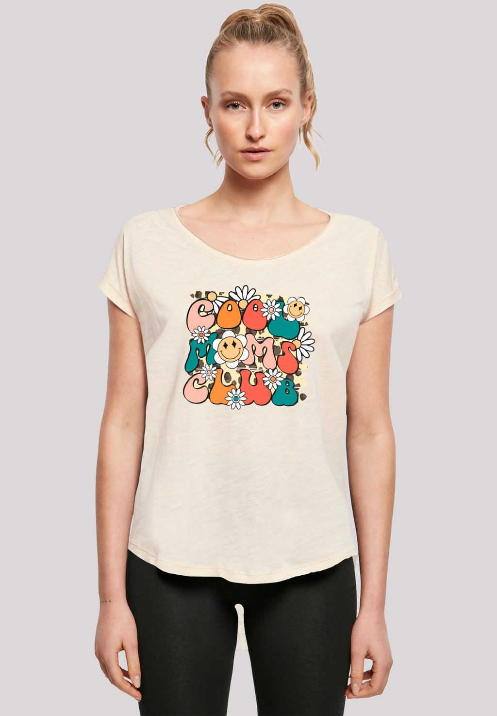 

Футболка с принтом MUTTERTAG COOL MOMS CLUB RETRO BLUMEN F4NT4STIC, песочный