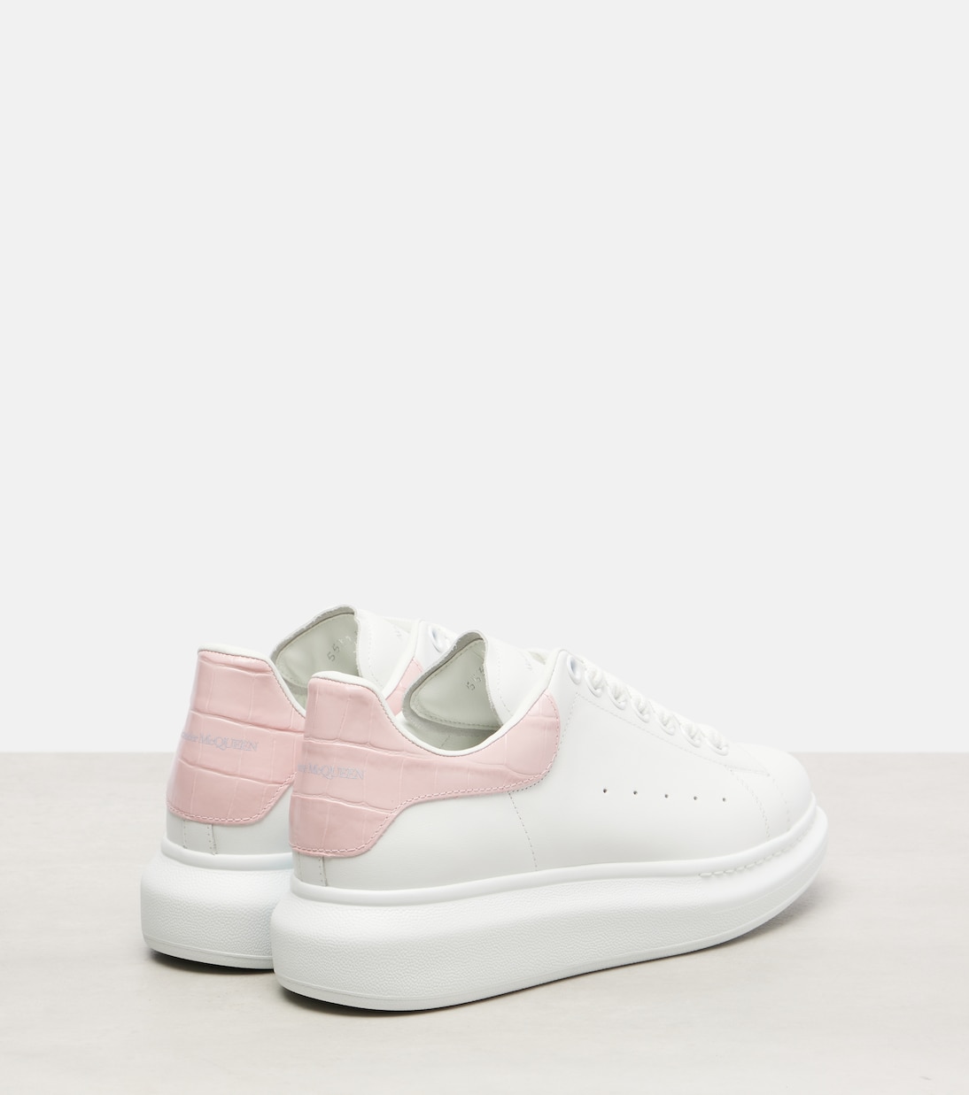 Массивные кожаные кроссовки McQueen, White/Pink — фото 2