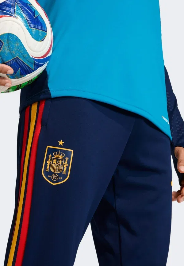 Футболка Adidas Performance Spain 26 Tiro Training National Team Wear, цвет ночной индиго — фото 4