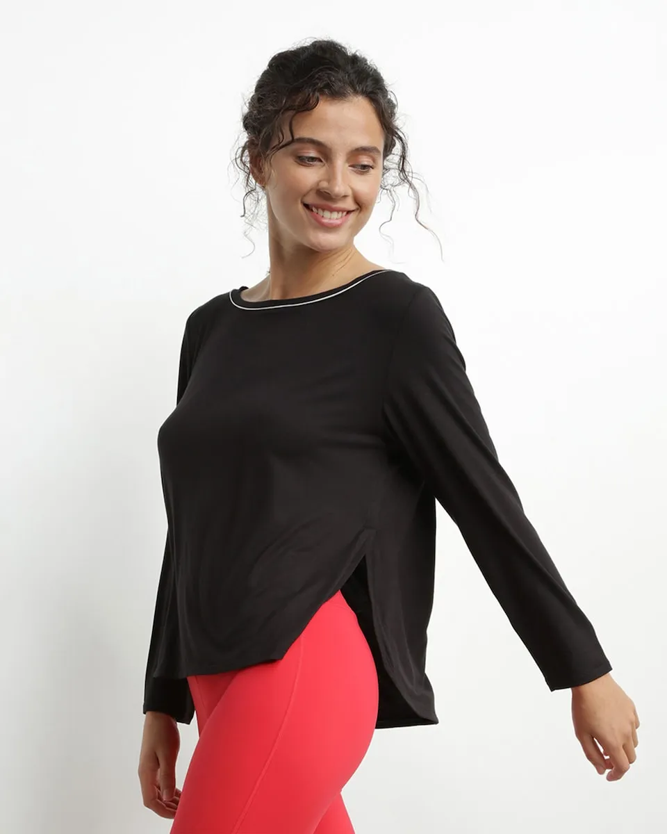 

Женская спортивная футболка с лодочкой вырезом Dim, черный