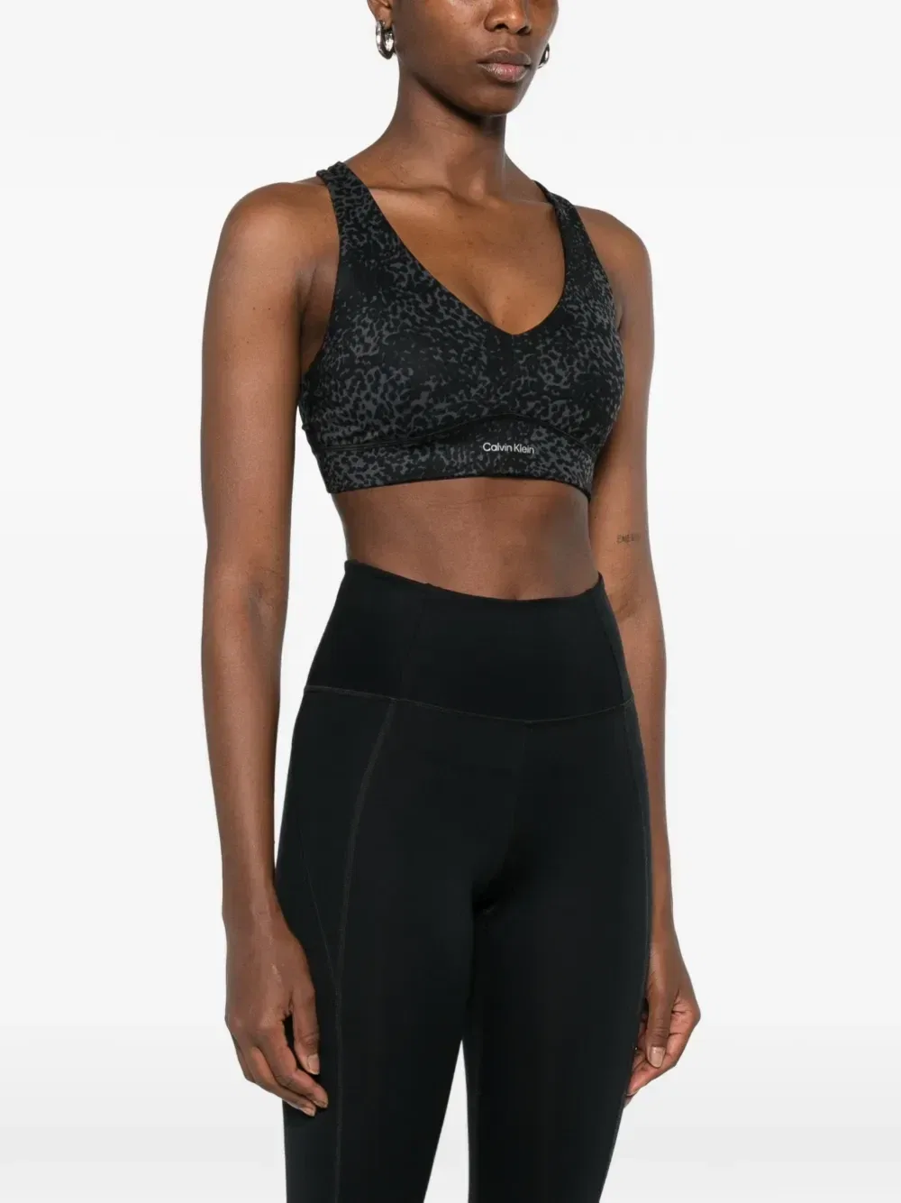 Спортивный бюстгальтер с леопардовым принтом Calvin Klein, черный — фото 3
