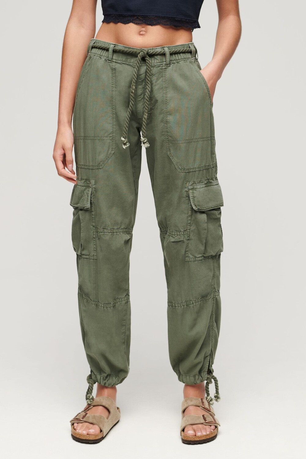 

Легкие пляжные брюки карго Superdry, хаки