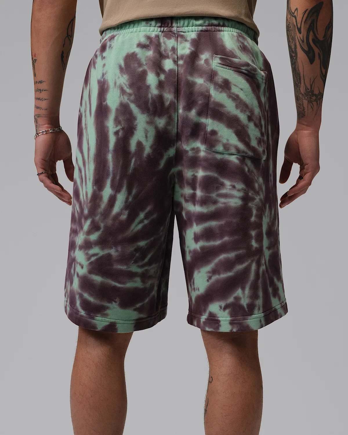 Мужские шорты Tie-Dye Festival Jordan Brooklyn Fleece, Green Glow/Burgundy Ash/Pale Ivory — фото 3