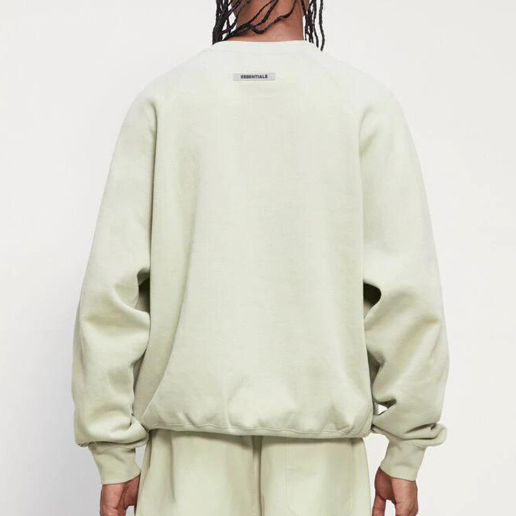 Толстовка унисекс пыльно-зеленая Fear Of God Essentials, зеленый — фото 4