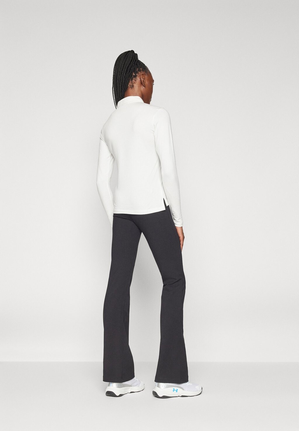 

Спортивные штаны ICONS HIGH WAIST FLARE LEGGINGS Champion, черный