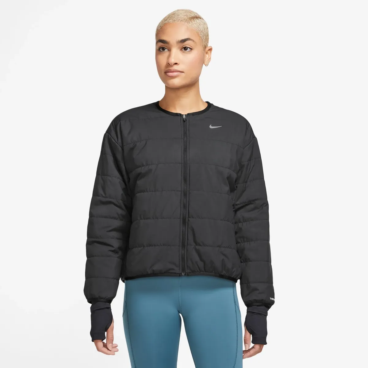 

Беговая куртка Nike "THERMA-FIT SWIFT ЖЕНСКАЯ КУРТКА", черный