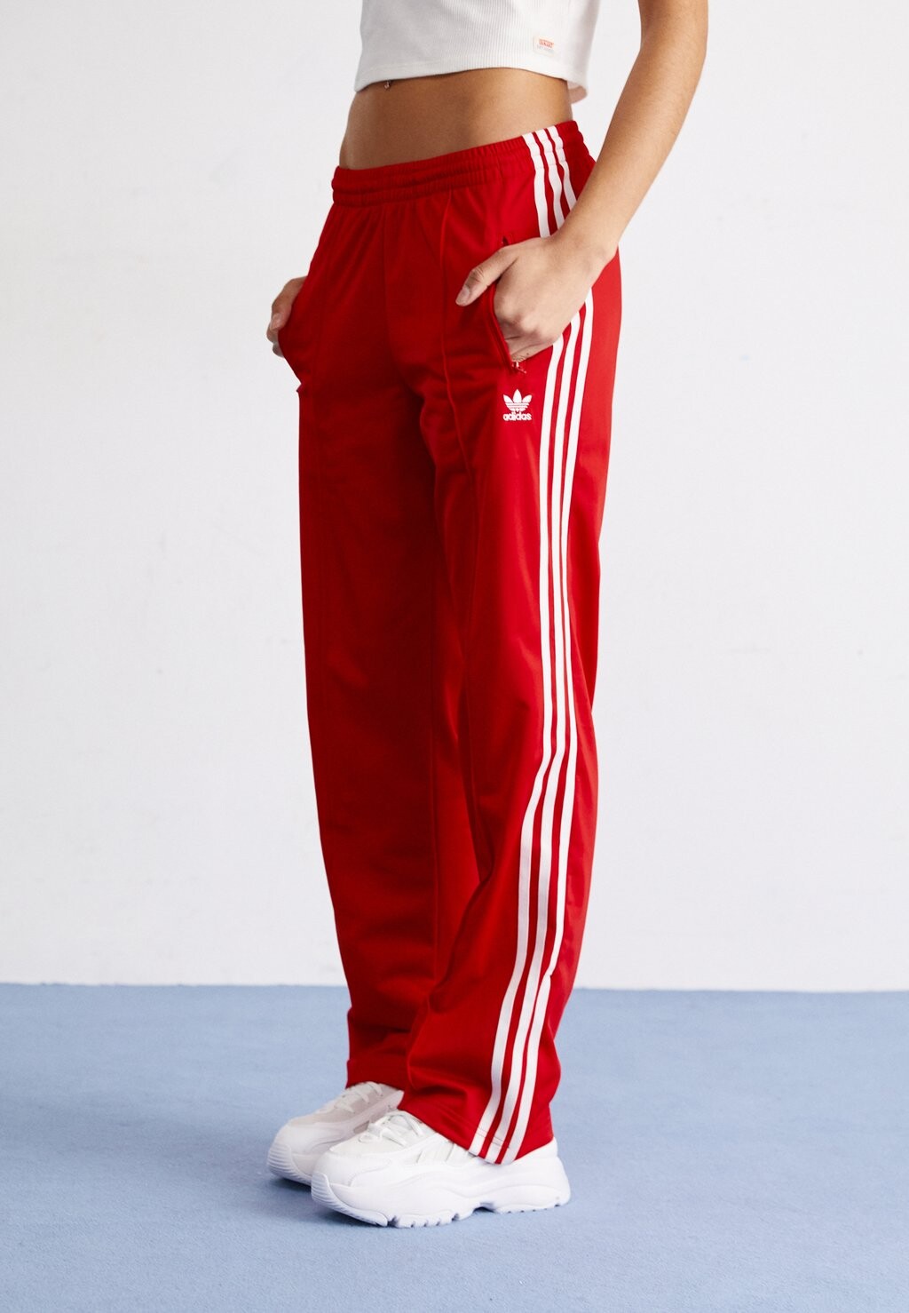 

Спортивные брюки FIREBIRD LOOSE adidas Originals, цвет better scarlet