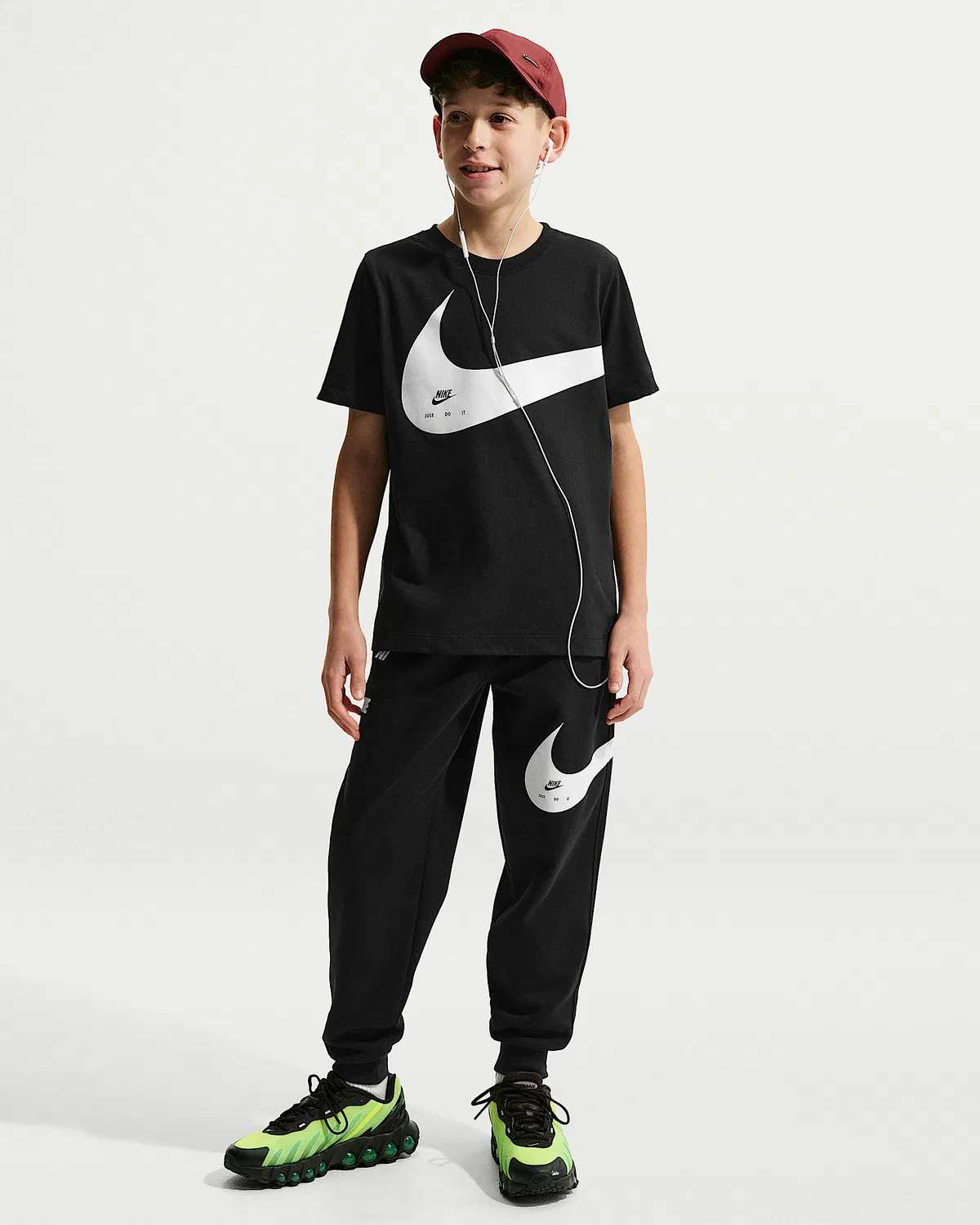 Детская футболка Nike Sportswear Club, Black — фото 4