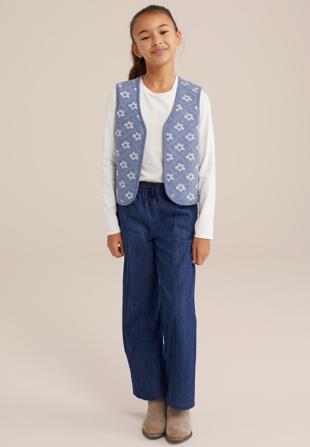 

Жилет WE Fashion, синий