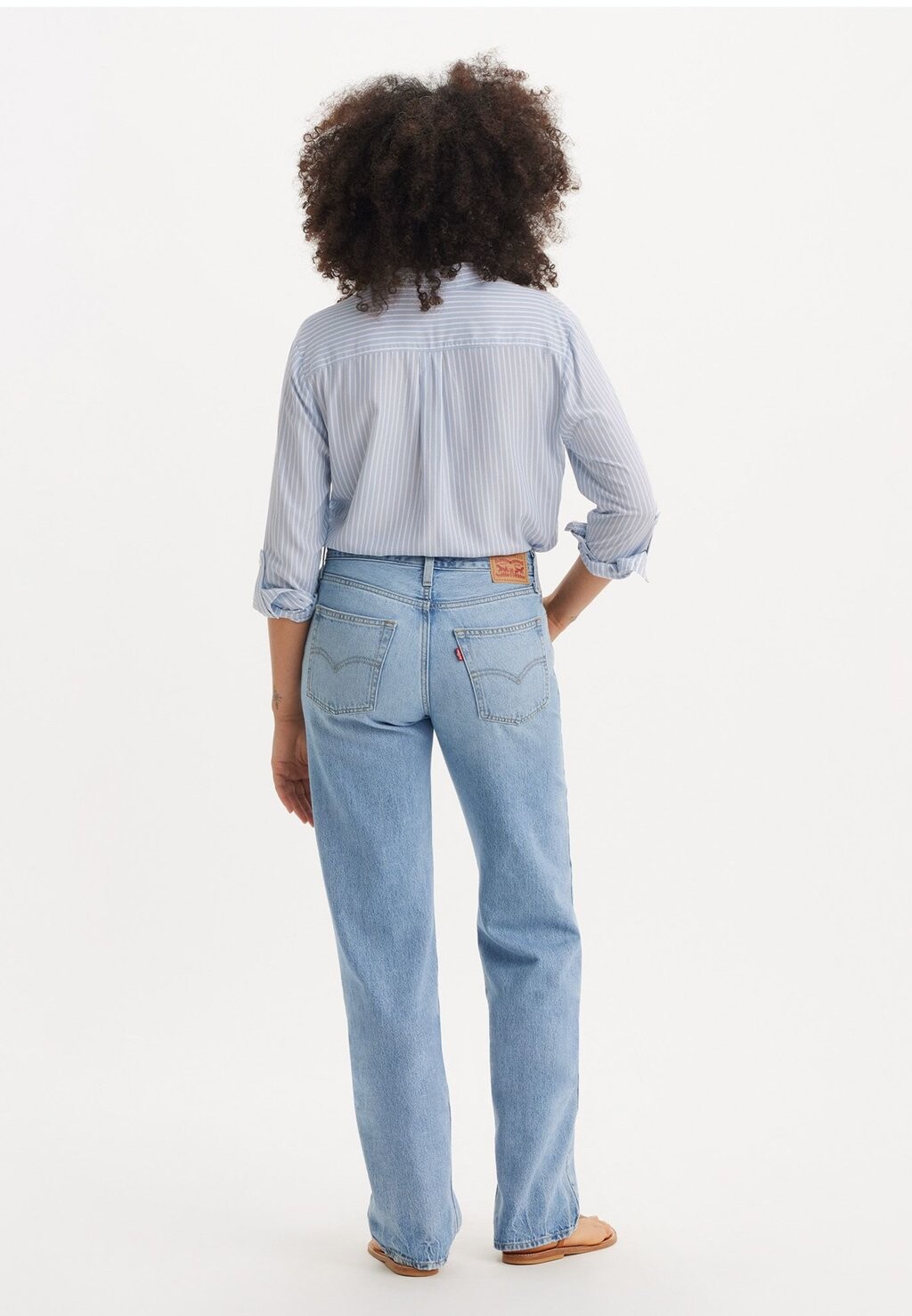 Джинсы-бойфренды 94 BAGGY Levi's, светло-голубой — фото 4