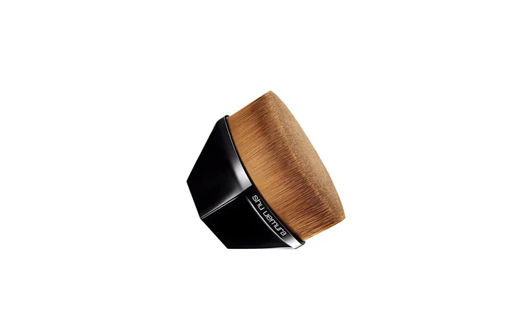 Clé De Peau Beauté Набор макияжа Adherent Natural для увлажнения и маскировки с длительным эффектом, Pre-Makeup Makeup Brush Set — фото 3