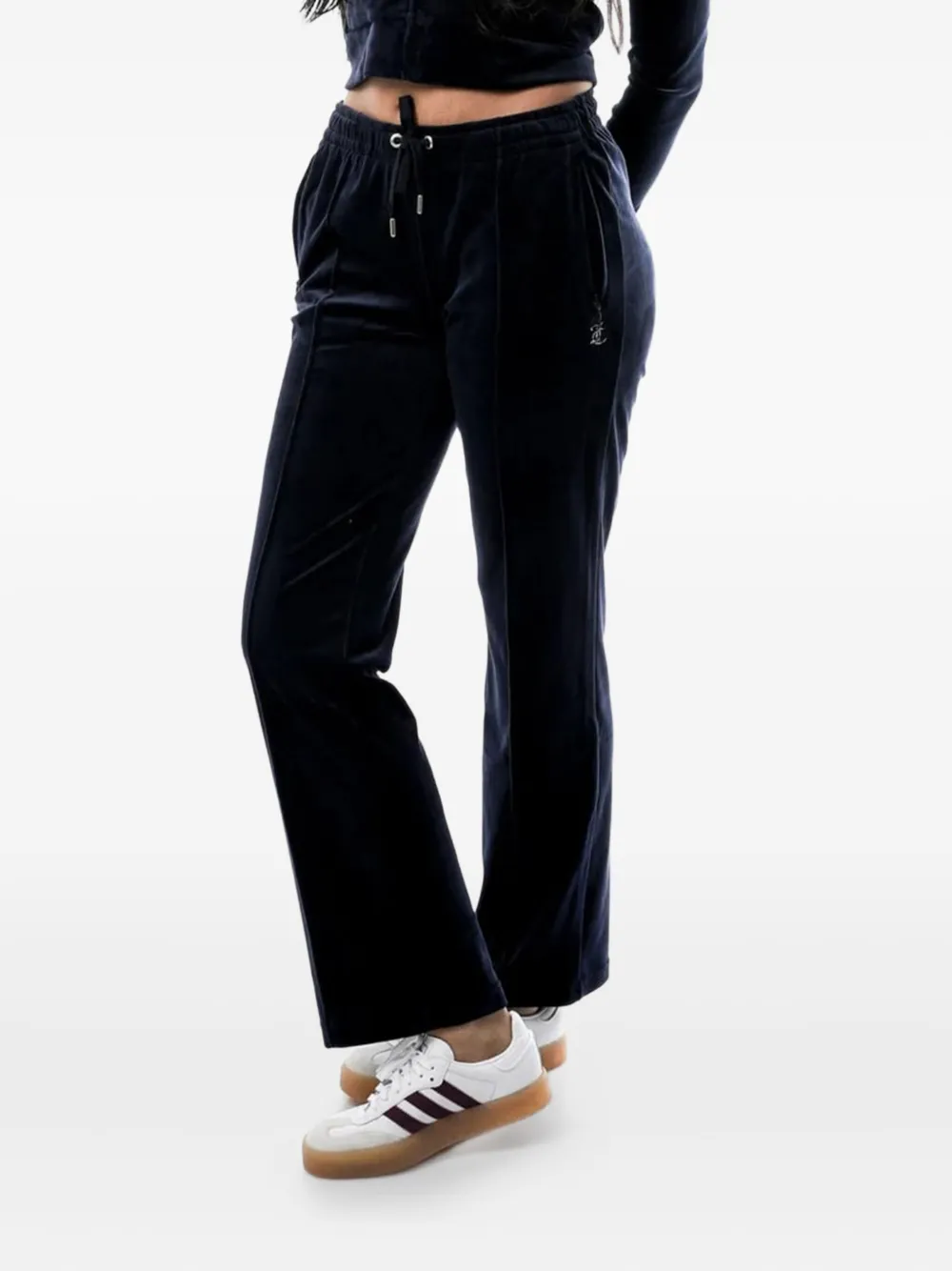 

Спортивные брюки из велюра, украшенные стразами Juicy Couture, черный