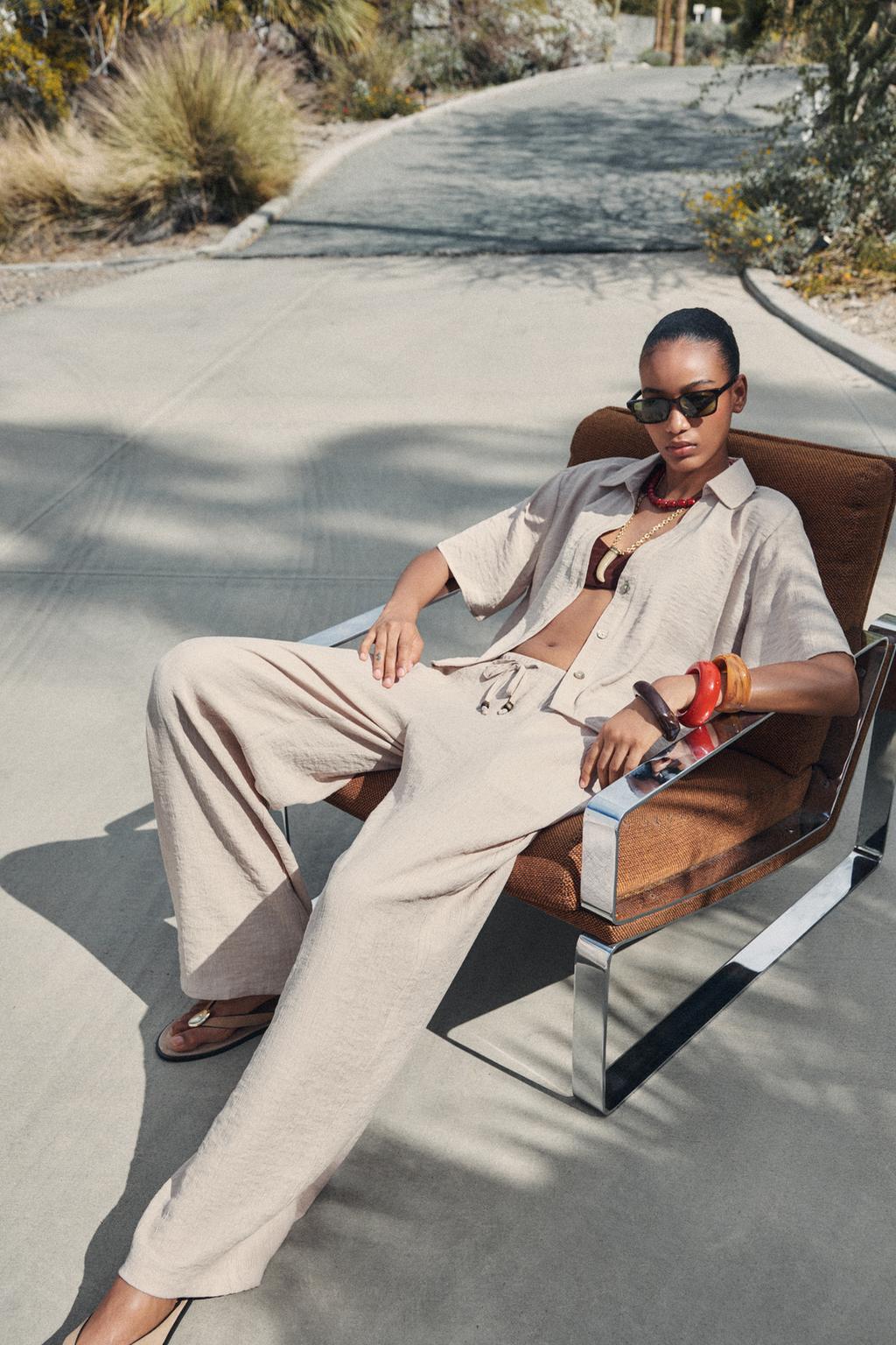 

Широкие брюки с эластичным поясом ZARA, песочный