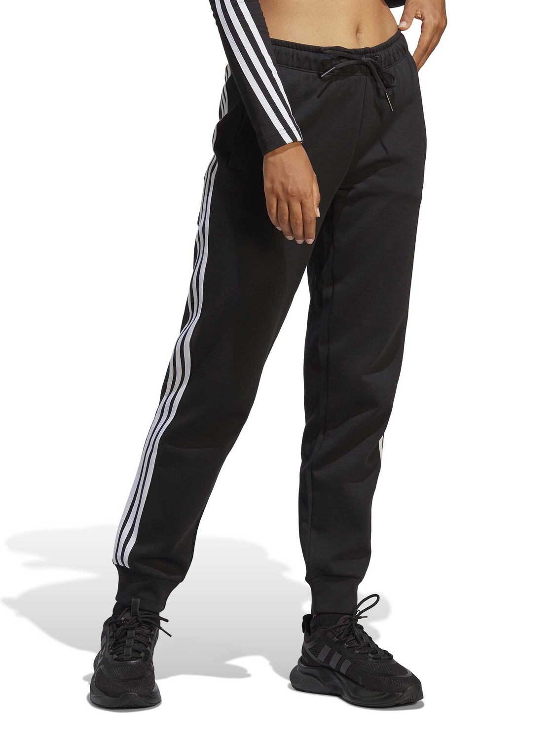 

Спортивные брюки Adidas Sportswear Future Icons 3-Stripes Regular, черный