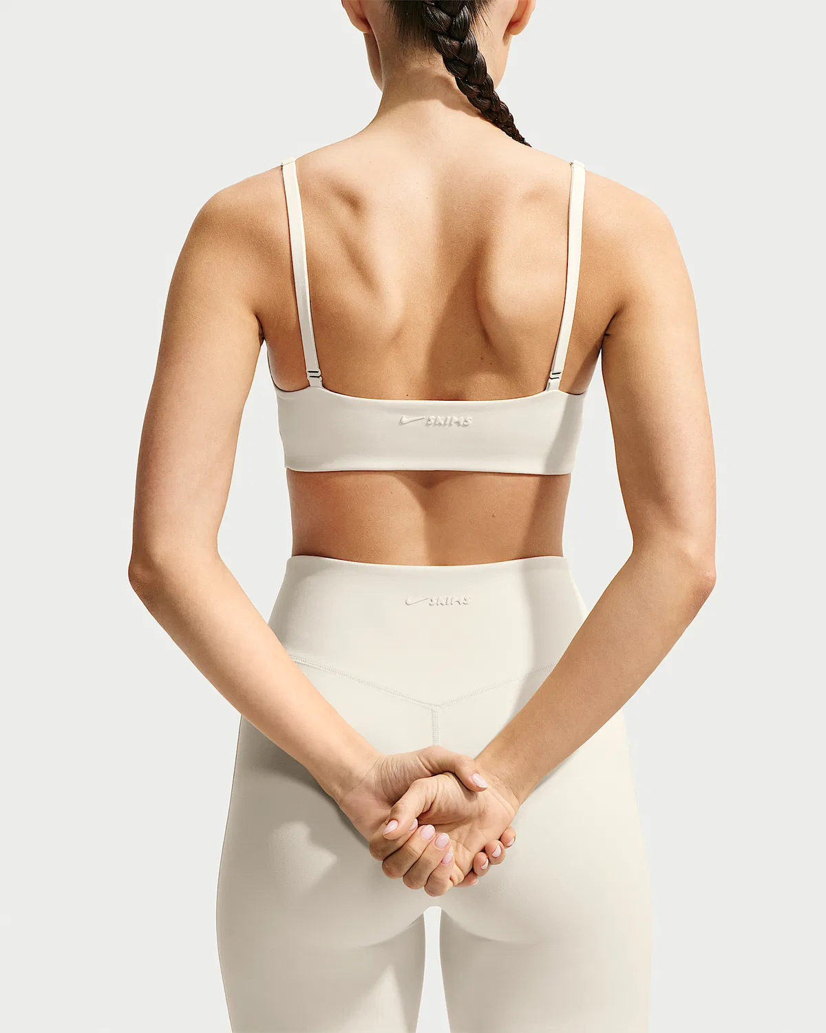 Женский бюстгальтер Micro-Scoop NikeSKIMS Matte, NSKM Actv Ivory/NSKM Flamingo — фото 2