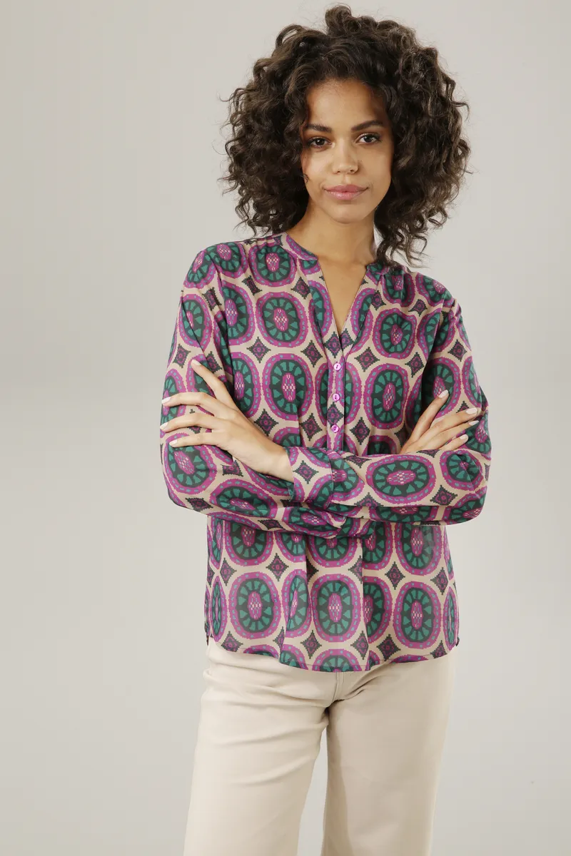 

Блузка-слип Aniston CASUAL с гармоничным ретро-принтом, цвет Hellbeige-Fuchsia-Smaragd-Dunkelgrün