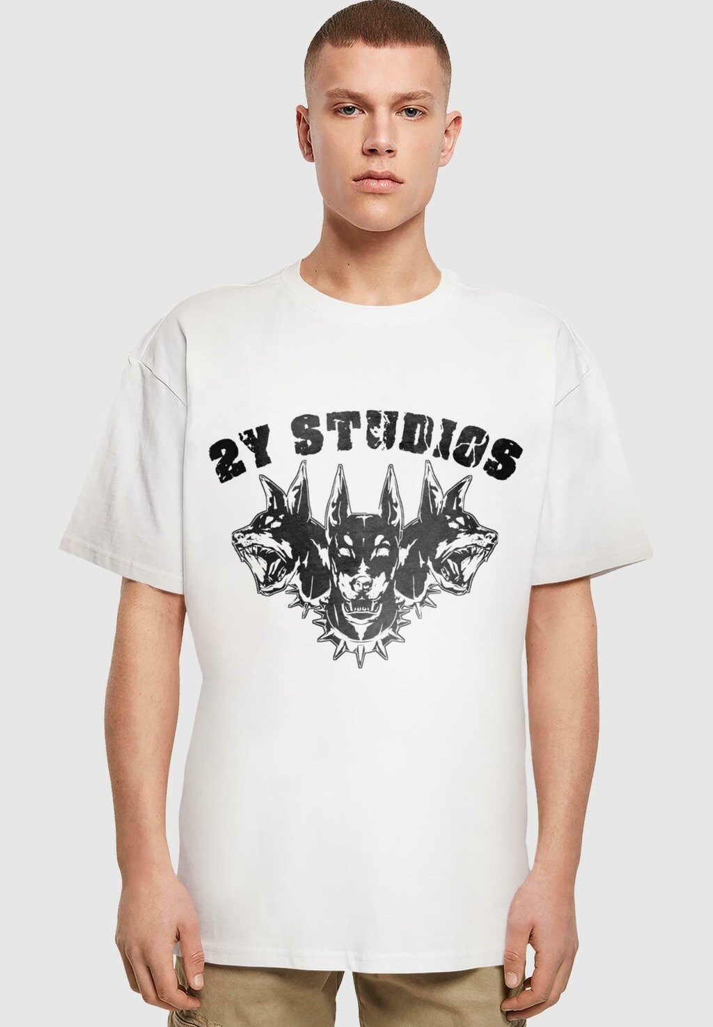 

Футболка с принтом DOBERMANN 2Y Studios, белый