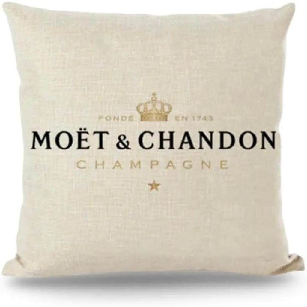 

Наволочка Moet & Chandon, бежевый