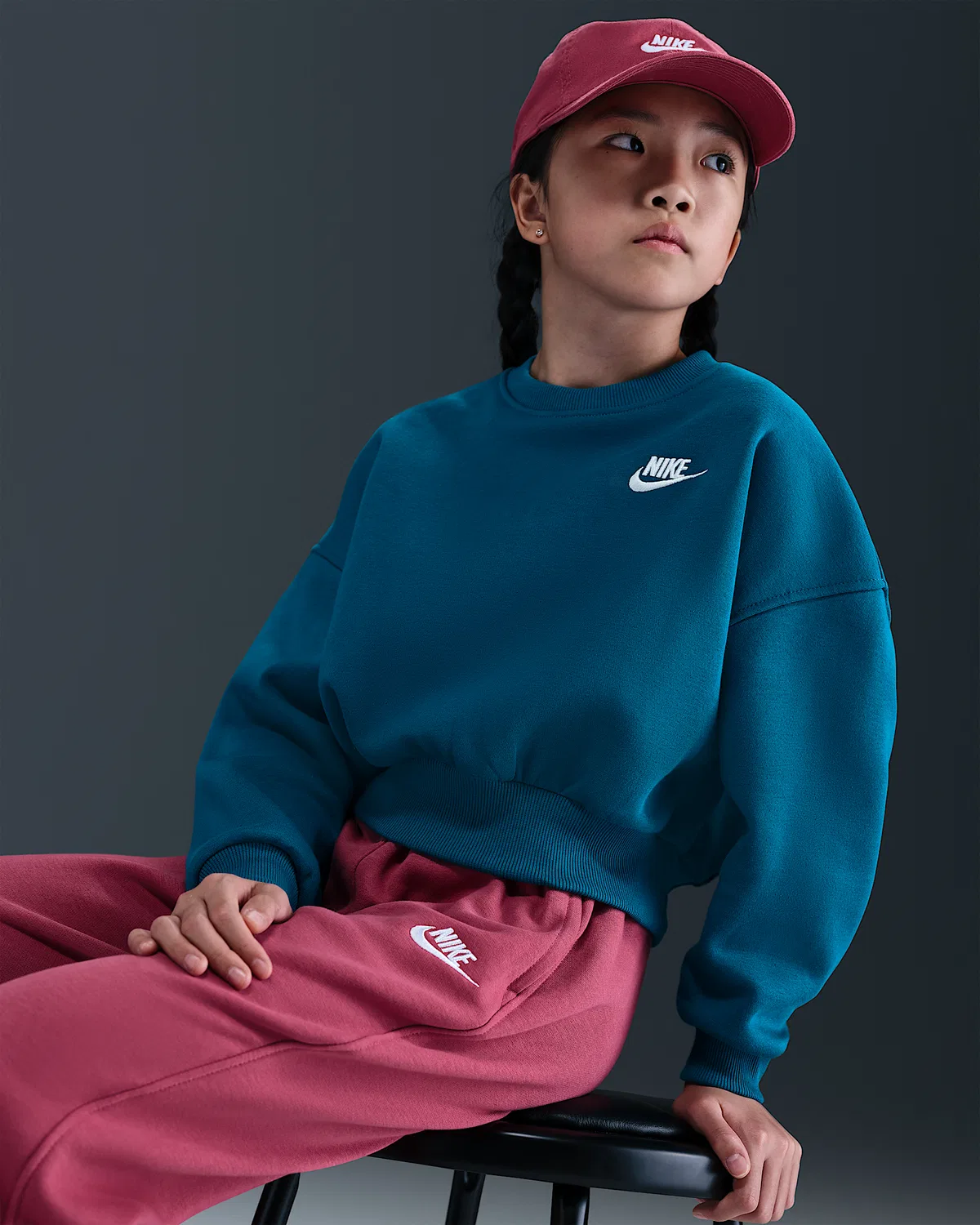 Детский свитшот Nike Sportswear Club Fleece с круглым воротом, Green Abyss/White — фото 3
