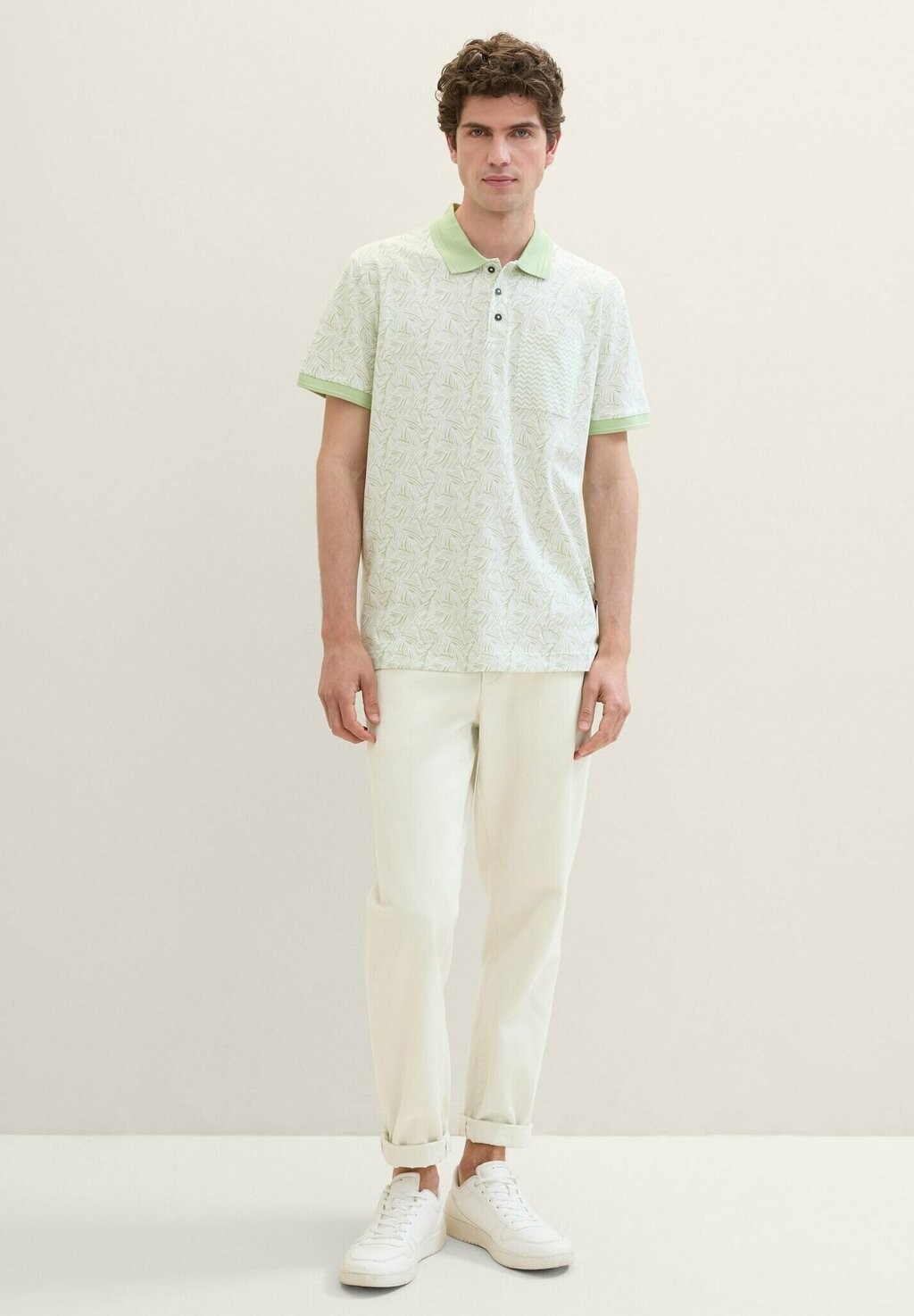 

Рубашка поло MIT ALLOVER PRINT TOM TAILOR, зеленый