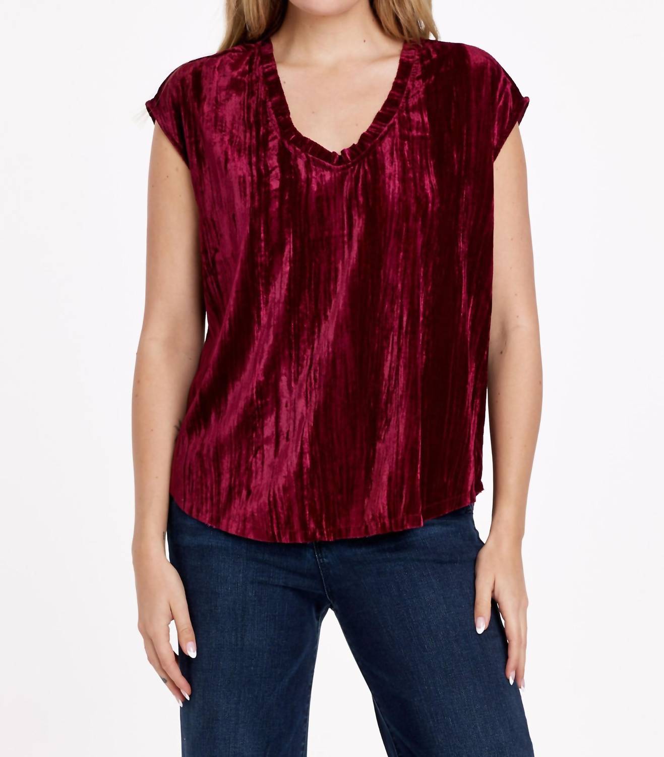 

Топ без рукавов Yanis в цвете Red Plum DEAR JOHN DENIM