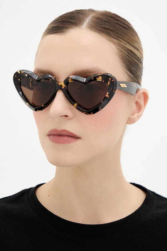 

Солнцезащитные очки Bottega Veneta, коричневый