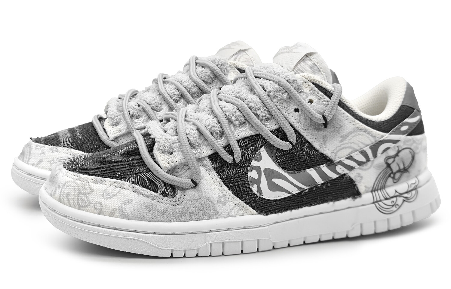 

Кроссовки Nike Dunk Skateboarding Shoes Women's Low-top White, серый