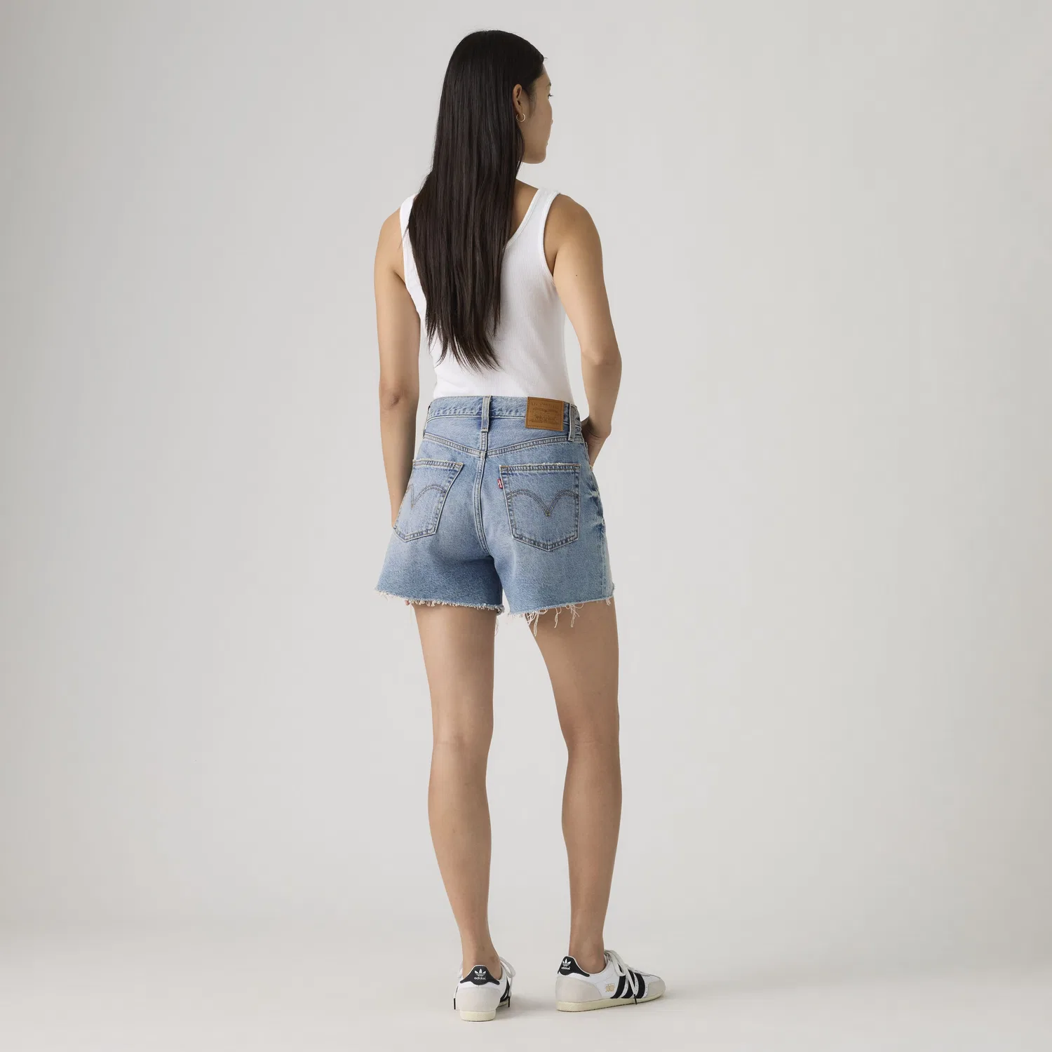 Женские шорты Ribcage Levi's, Medium Wash — фото 3