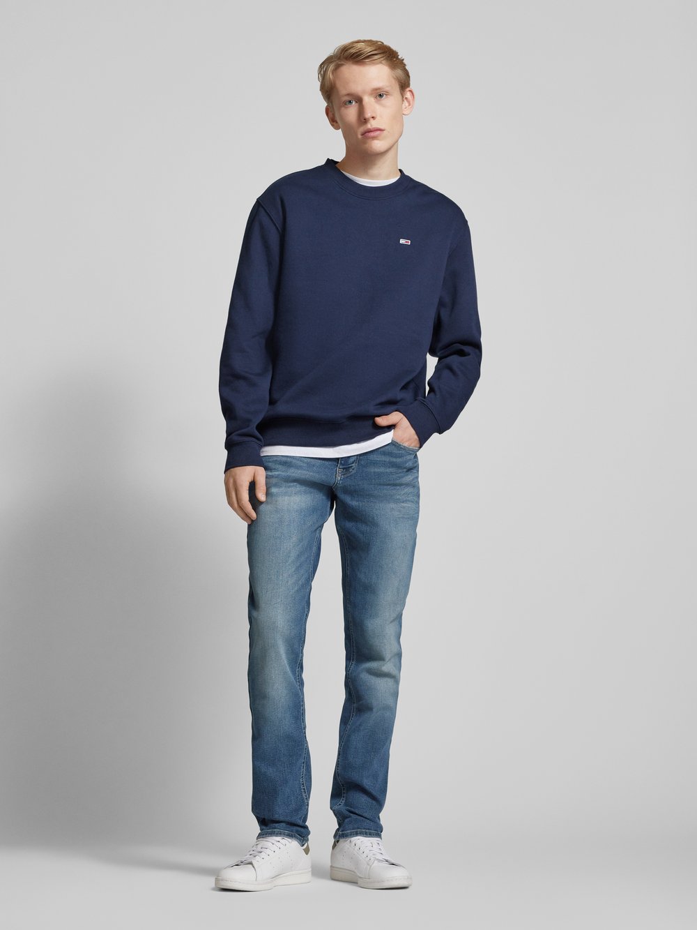 

Джинсы с пришитыми этикетками модель «SCANTON» Tommy Jeans