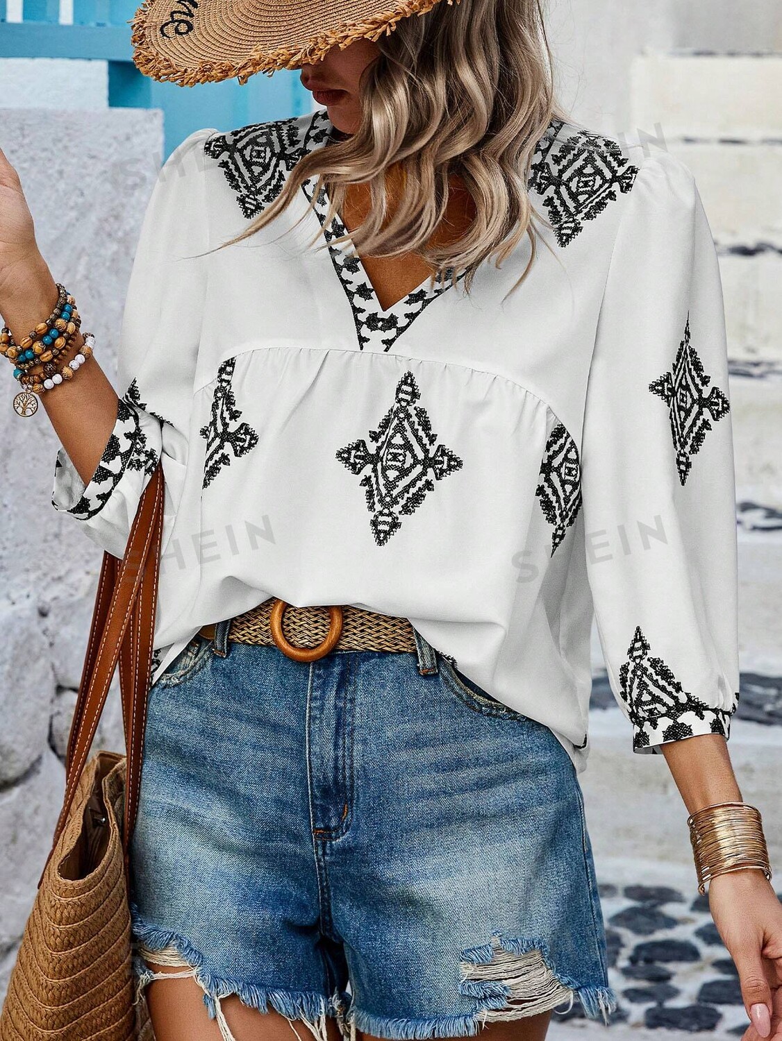 

Рубашка Shein Lune с V-образным вырезом, черный