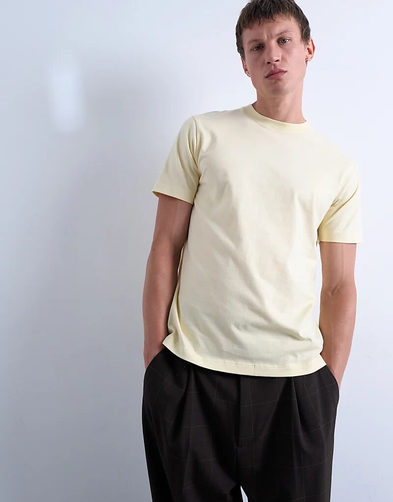 

Футболка Topman Regular Fit желтого цвета