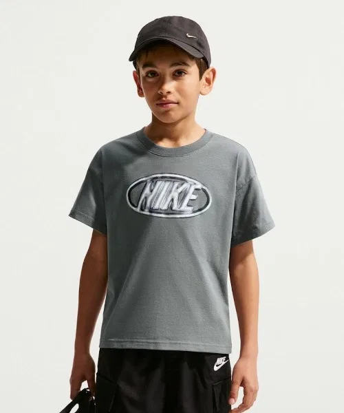 Детская футболка NIKE YTH NSW M90 Club Express серая