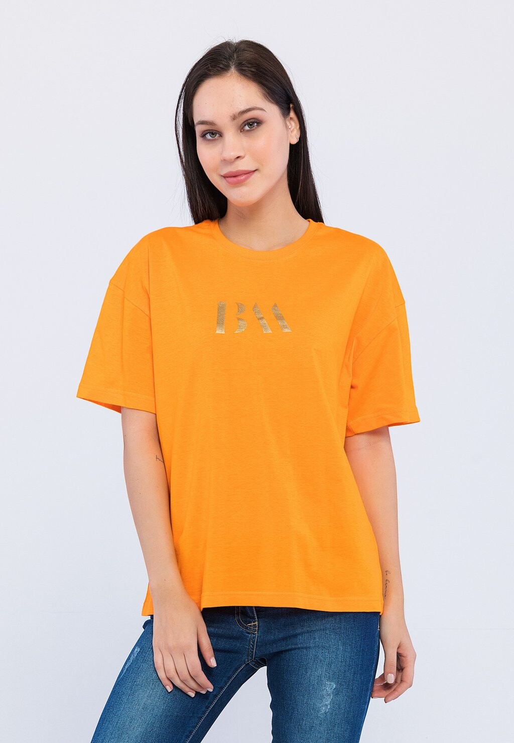 

Футболка с принтом CASUAL Basics and More, оранжевый
