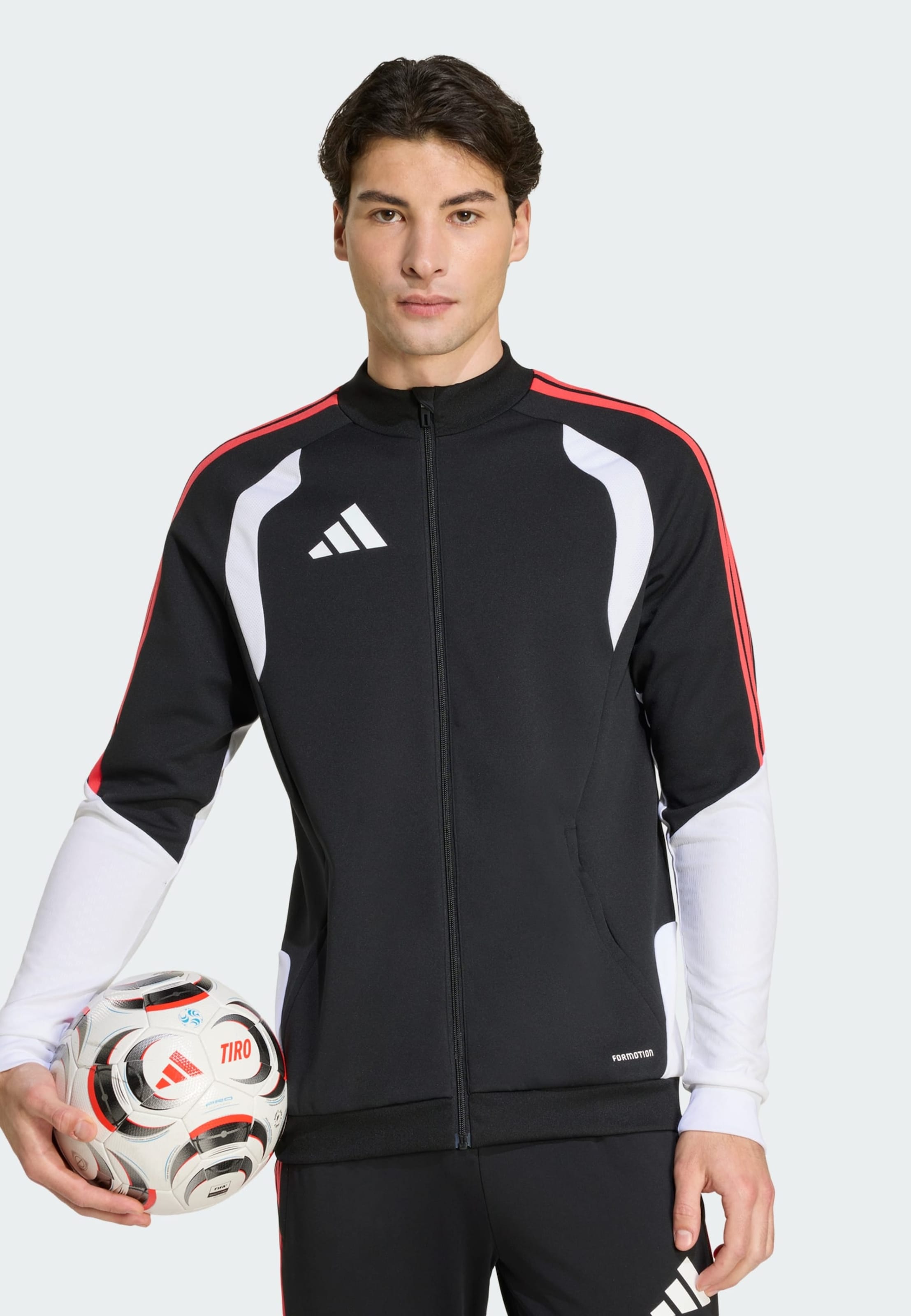 Adidas Performance Тренировочная курка 'Tiro 26 Competition' в черном цвете — фото 2