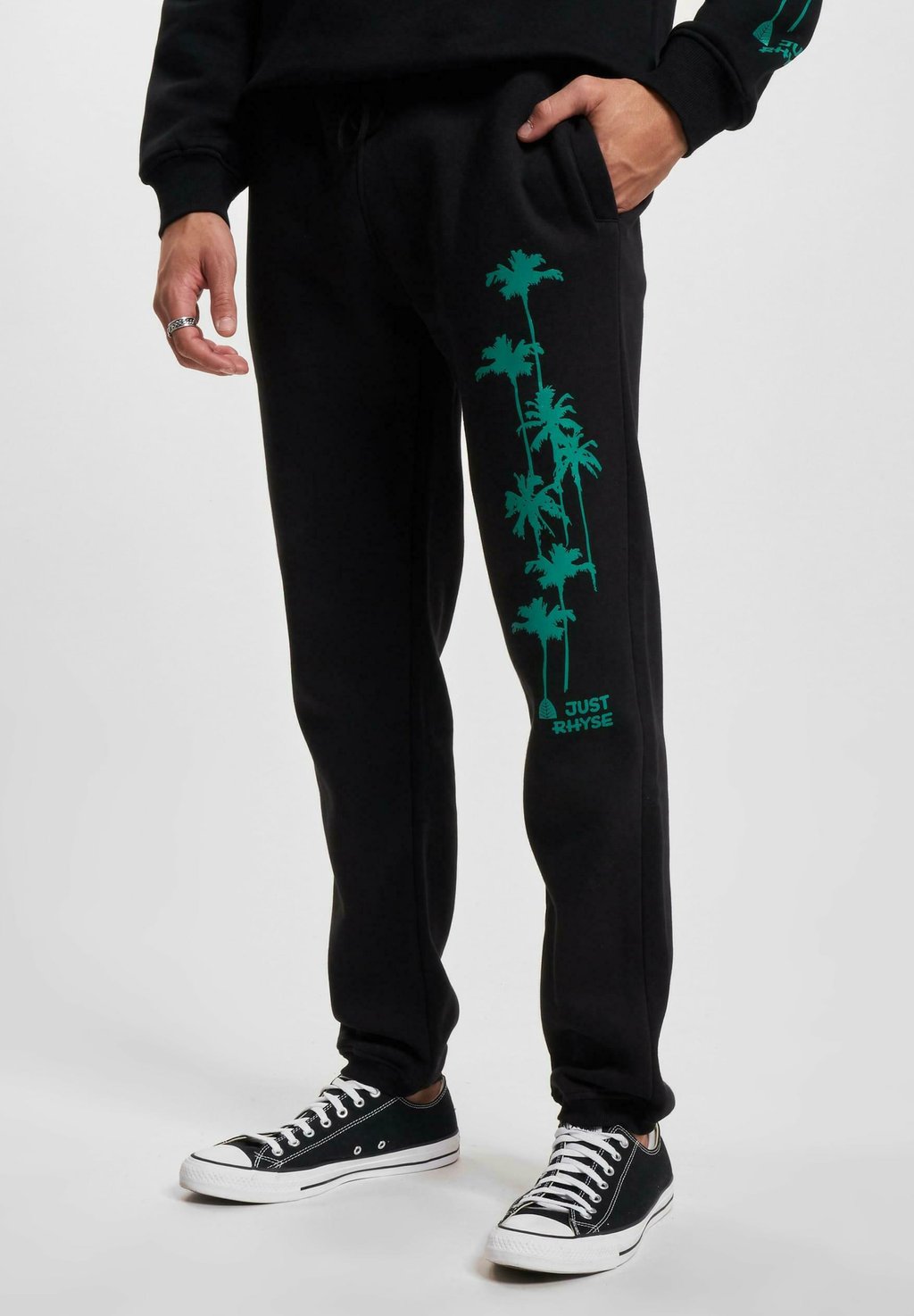

Спортивные штаны NIGHT IN PARADISE JOGGING Just Rhyse, черный